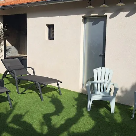 Maison De Avec Piscine Casa de Férias *