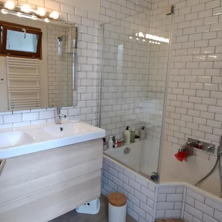 Maison De Avec Piscine Casa de Férias *